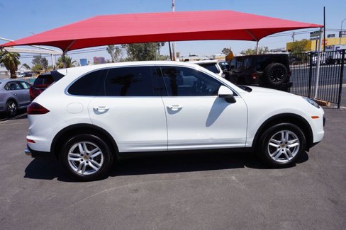 Used 2016 Porsche Cayenne image 5