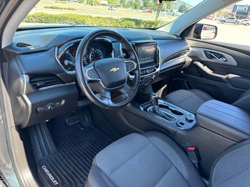 Used 2019 Chevrolet Traverse LT image 6
