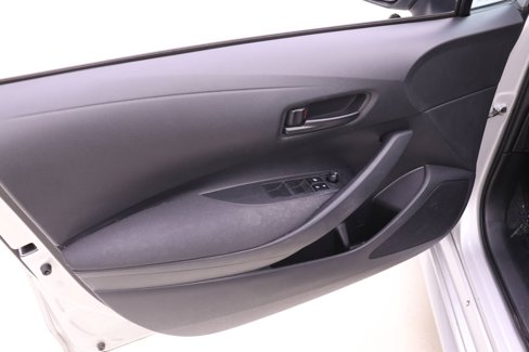 Used 2024 Toyota Corolla LE image 9