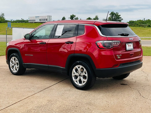 Used 2025 Jeep Compass Sport image 5