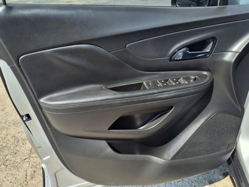 Used 2017 Buick Encore Preferred image 16