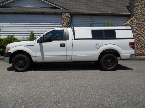 Used 2010 Ford F150 XL image 1
