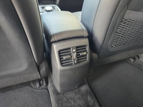 Used 2022 Kia Niro EX image 38