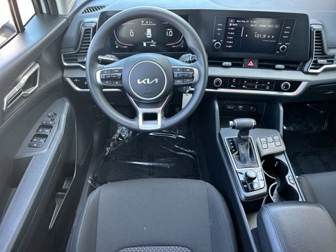 Used 2023 Kia Sportage LX image 13
