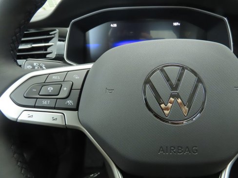 New 2025 Volkswagen Jetta S image 12