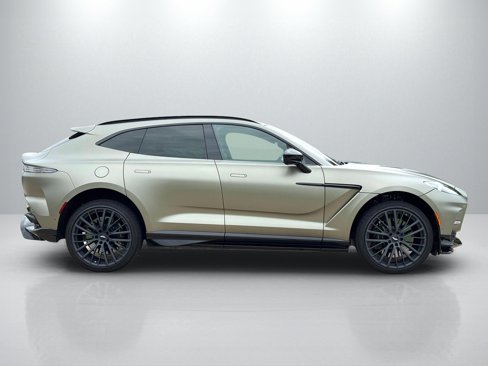 Used 2024 Aston Martin DBX 707 image 9