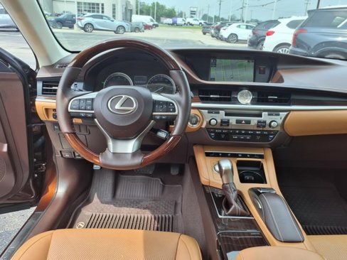 Used 2018 Lexus ES 350 image 6