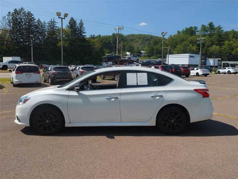 Used 2018 Nissan Sentra SR w/ SR Midnight Edition Package image 7