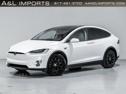 Used 2018 Tesla Model X 75D image 2