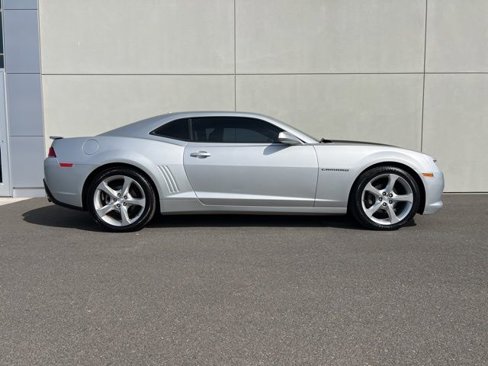 Used 2015 Chevrolet Camaro LT w/ RS Package image 2