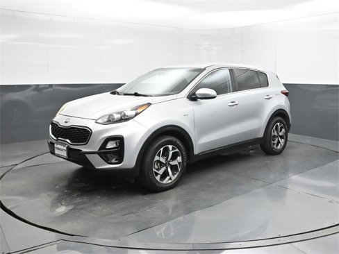 Used 2020 Kia Sportage LX image 1