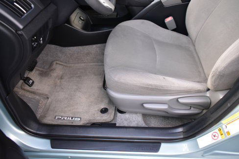 Used 2015 Toyota Prius Three image 26