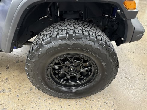 Used 2018 Jeep Wrangler Unlimited Sport S image 20