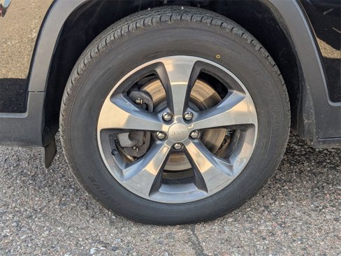 Used 2019 Jeep Cherokee Limited w/ Trailer Tow Group image 22