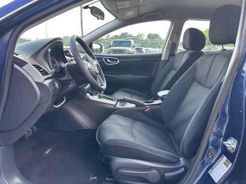 Used 2019 Nissan Sentra SR image 9
