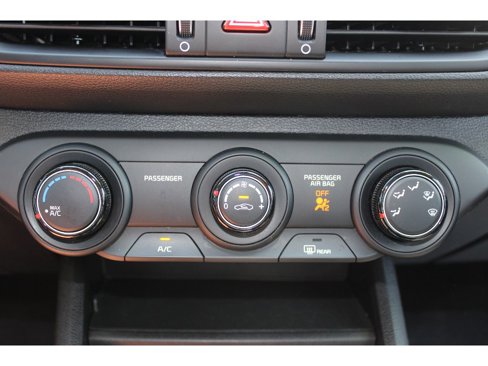 Used 2023 Kia Forte LXS image 10