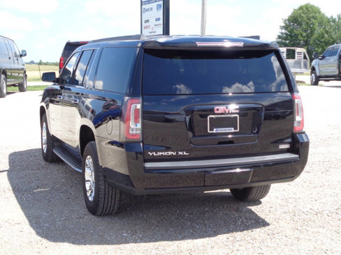Used 2018 GMC Yukon XL SLT w/ Open Road Package image 9