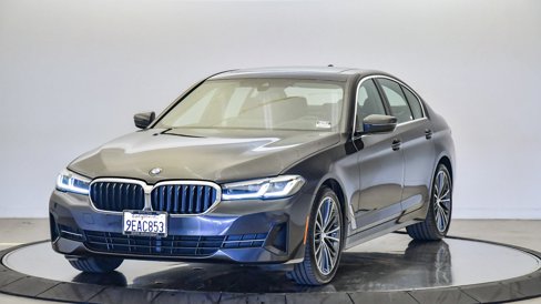 Certified 2023 BMW 530i w/ Premium Package image 1