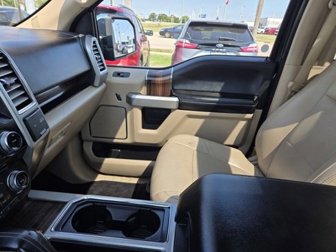 Used 2015 Ford F150 Lariat w/ Equipment Group 502A Luxury image 14