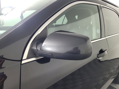Used 2017 Chevrolet Equinox LT w/ Convenience Package image 5