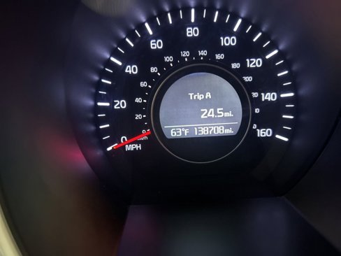 Used 2015 Kia Optima LX image 29