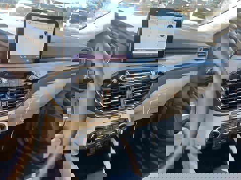 New 2025 Ford Escape Active image 19