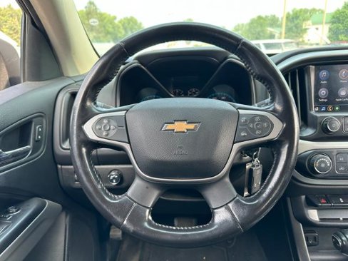 Used 2020 Chevrolet Colorado LT image 23