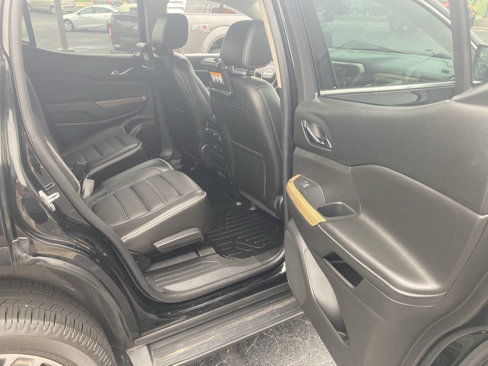 Used 2017 GMC Acadia Denali w/ Technology Package image 25