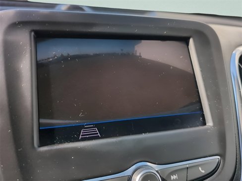 Used 2020 Chevrolet Equinox LT image 18