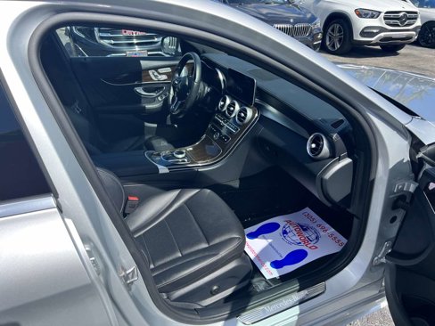 Used 2020 Mercedes-Benz C 300 Sedan image 13