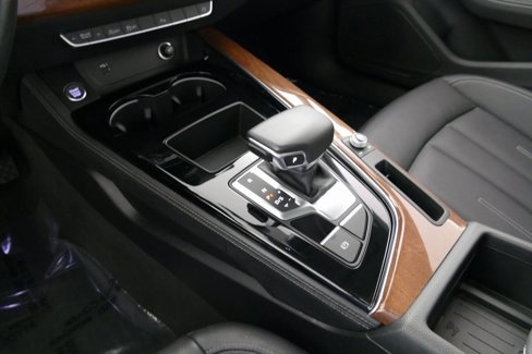 Used 2022 Audi A5 2.0T Premium Plus w/ Premium Plus image 23