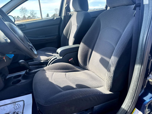 Used 2006 Dodge Stratus SXT image 33
