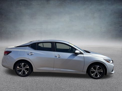 Used 2021 Nissan Sentra SV image 4