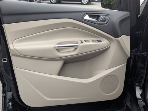 Certified 2018 Ford Escape Titanium image 9
