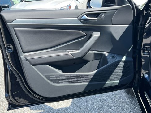 New 2025 Volkswagen Jetta Sport image 13