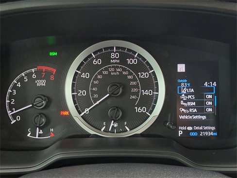 Used 2020 Toyota Corolla LE image 30