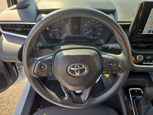 Used 2023 Toyota Corolla LE image 23