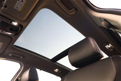 Used 2023 Hyundai Santa Fe SEL w/ Premium Package image 8