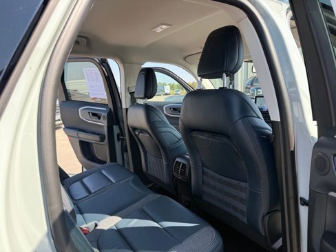 Used 2023 Ford Bronco Sport Outer Banks w/ Tech Package image 17