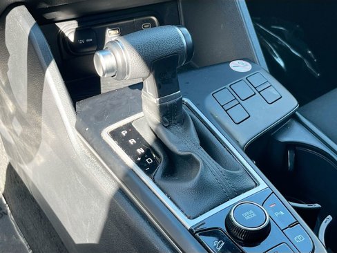 Certified 2024 Kia Sportage LX image 14