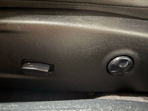 Used 2018 Dodge Challenger R/T Plus image 14