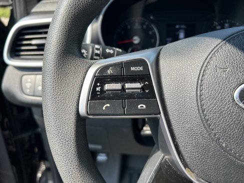 Used 2019 Kia Sorento LX image 21