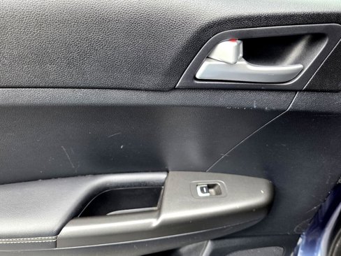 Used 2021 Kia Sportage LX image 31