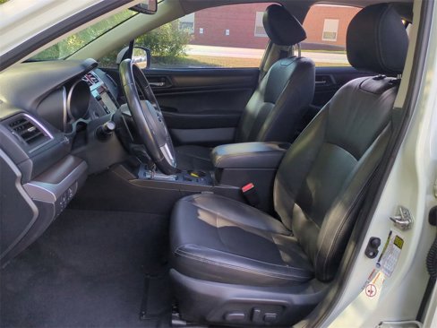Used 2016 Subaru Legacy 2.5i Limited image 23