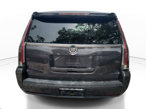Used 2015 Cadillac Escalade ESV Luxury image 8