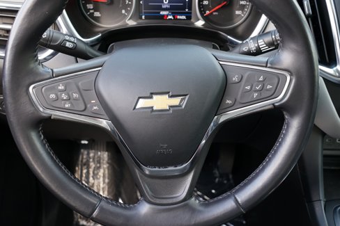 Used 2021 Chevrolet Equinox LT image 23