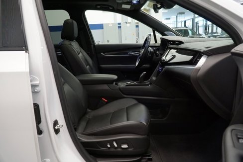 Used 2020 Cadillac XT6 Sport image 18