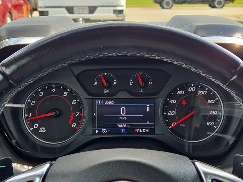 Used 2020 Chevrolet Camaro LT image 23