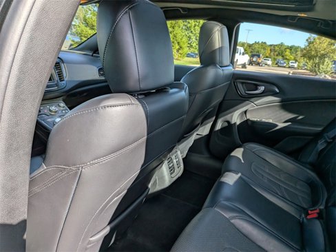 Used 2016 Chrysler 200 S w/ Navigation & Sound Group I image 27