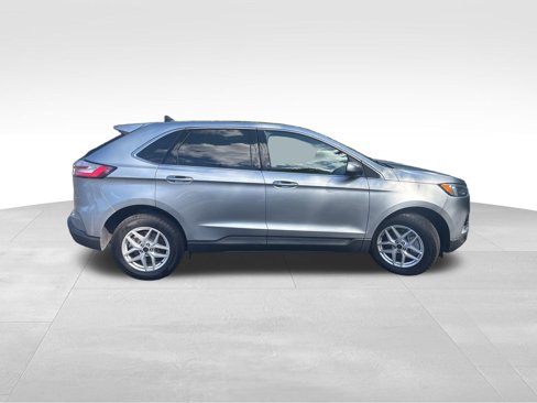 Used 2023 Ford Edge SEL w/ Convenience Package image 7